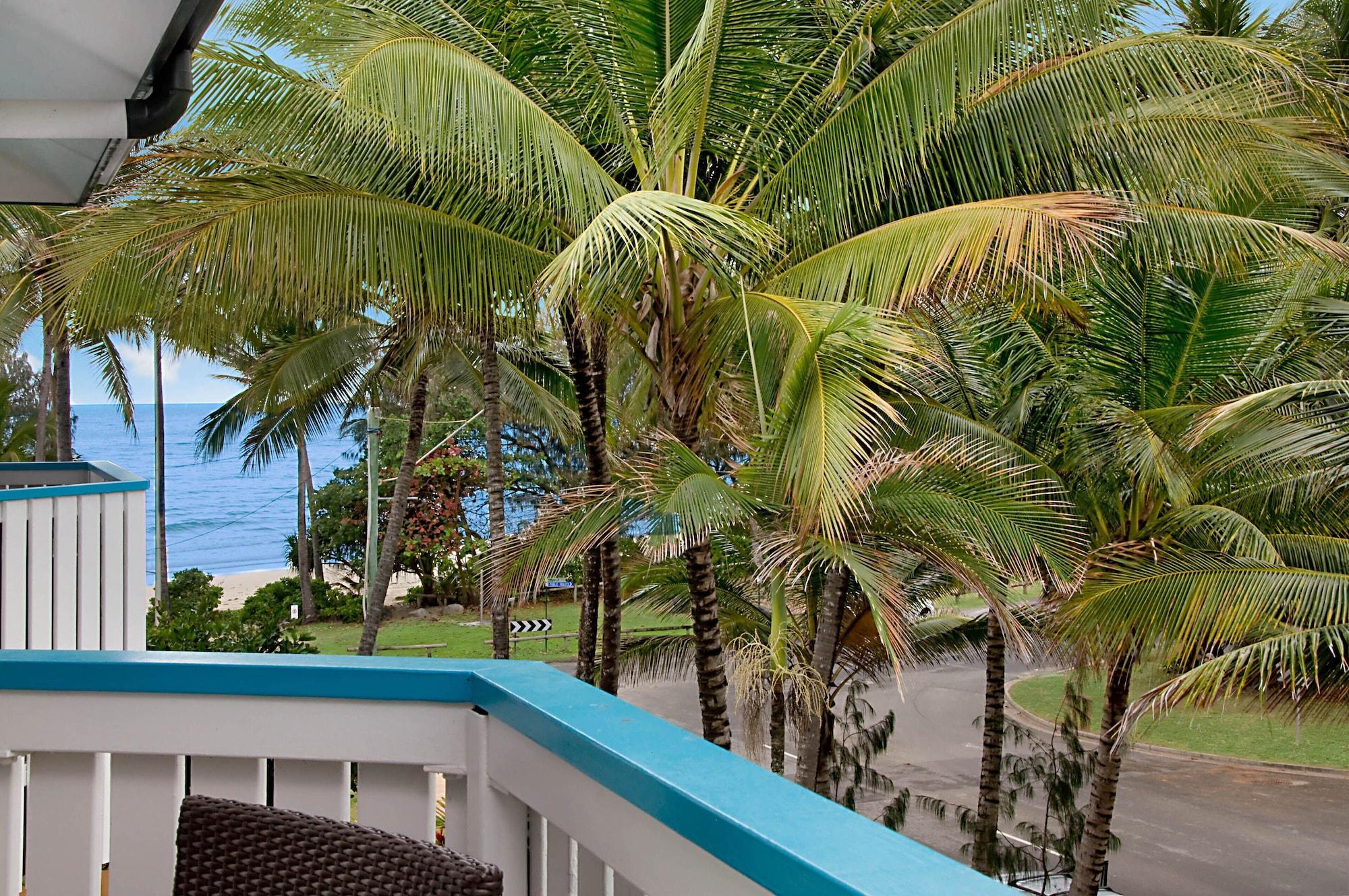 By The Sea Port Douglas Zewnętrze zdjęcie